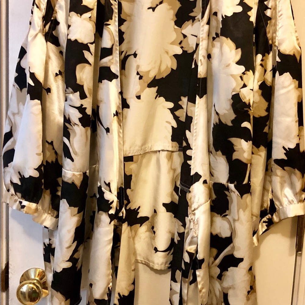LANE BRYANT WRAP 22/24